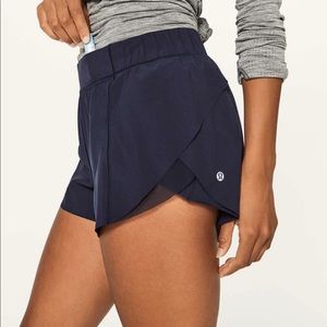 Lululemon Home Stretch Shorts🍋NWT🍋